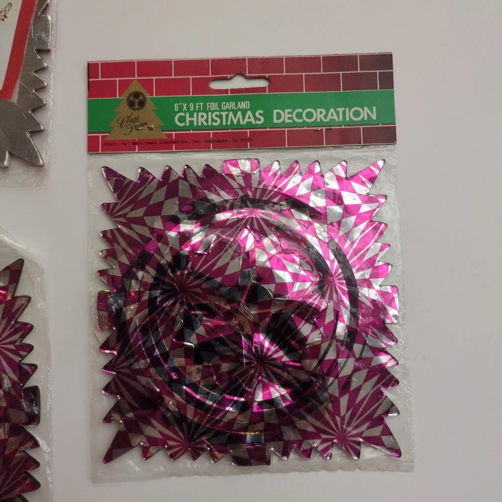 Vtg Metallic Pull Out Christmas Garland Class Trim Foil Silver Pink Decoration